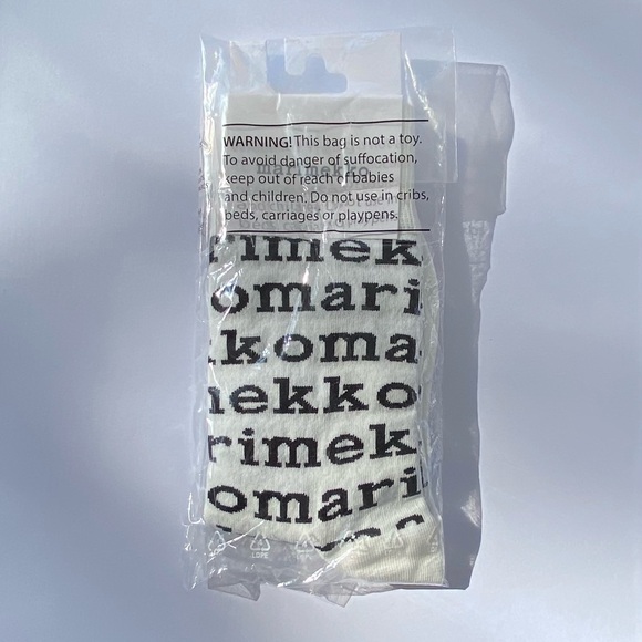 Marimekko Kasvaa Logo Ankle Socks, White Socks & Black Lettering, Sz: 34-36 - Picture 9 of 9